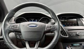 Ford Focus | FWD (przód) | Manualna | 125 KM | Granatowy full