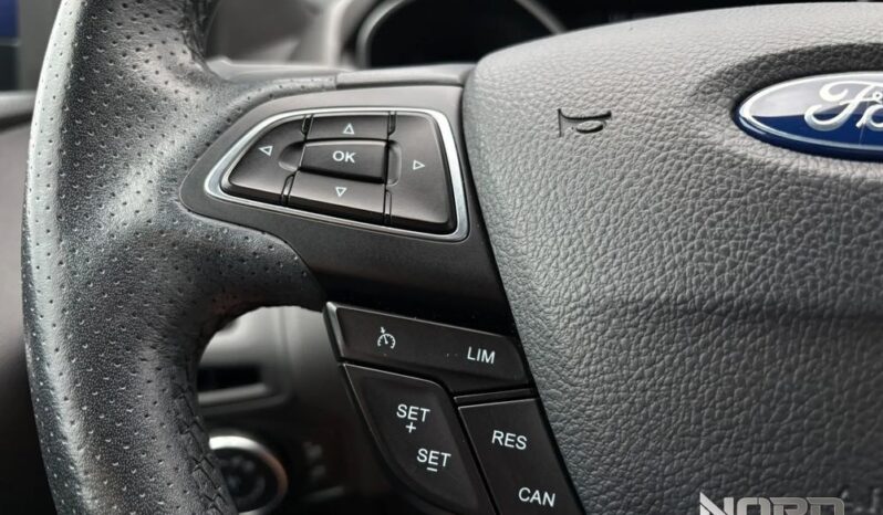 Ford Focus | FWD (przód) | Manualna | 125 KM | Granatowy full