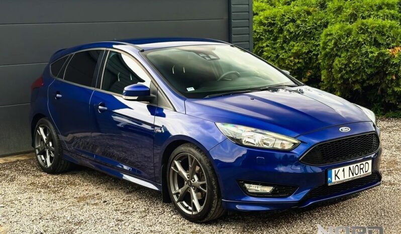 Ford Focus | FWD (przód) | Manualna | 125 KM | Granatowy full
