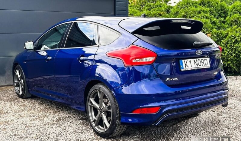 Ford Focus | FWD (przód) | Manualna | 125 KM | Granatowy full