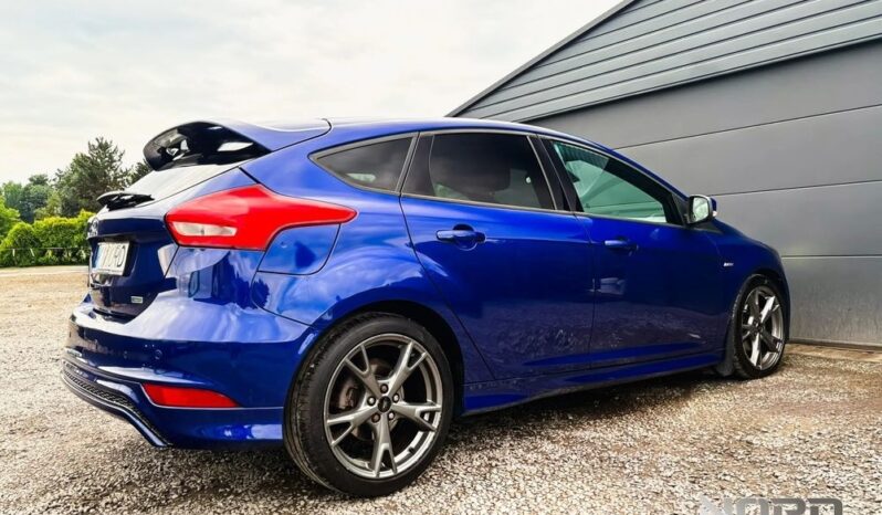Ford Focus | FWD (przód) | Manualna | 125 KM | Granatowy full