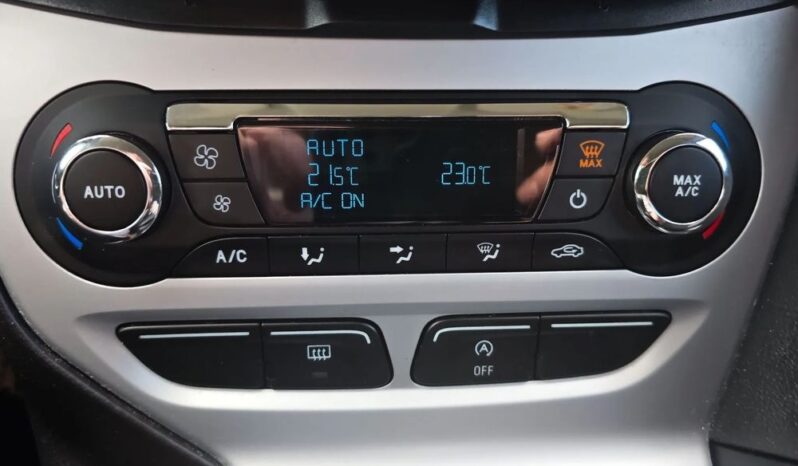 Ford Focus | FWD (przód) | Manualna | 125 KM | Czarny full