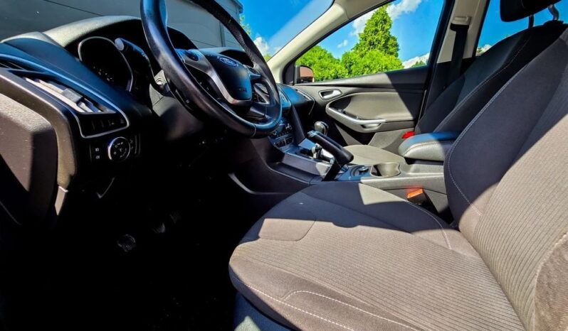 Ford Focus | FWD (przód) | Manualna | 125 KM | Szary full