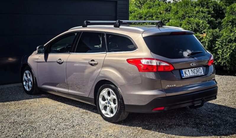 Ford Focus | FWD (przód) | Manualna | 125 KM | Szary full