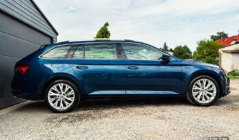 Skoda Superb | 4×4 (doł. ręcznie) | Automatyczna | 280 KM | Granatowy full