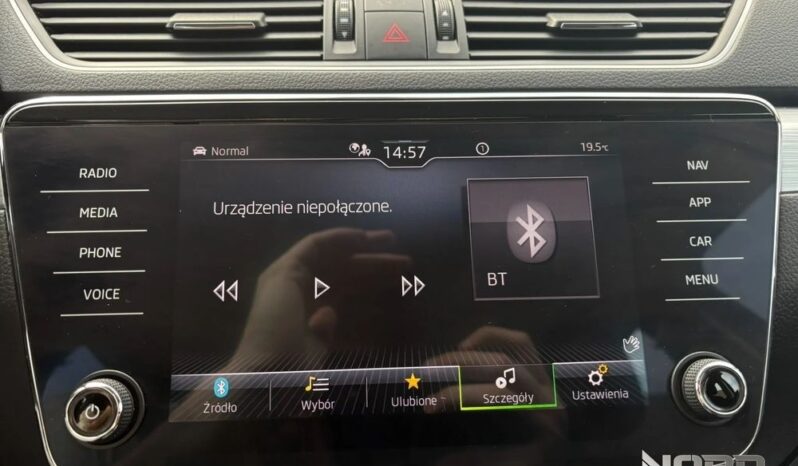 Skoda Superb | 4×4 (doł. ręcznie) | Automatyczna | 280 KM | Granatowy full