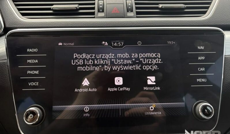 Skoda Superb | 4×4 (doł. ręcznie) | Automatyczna | 280 KM | Granatowy full