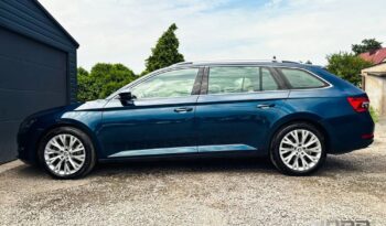 Skoda Superb | 4×4 (doł. ręcznie) | Automatyczna | 280 KM | Granatowy full