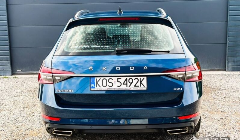 Skoda Superb | 4×4 (doł. ręcznie) | Automatyczna | 280 KM | Granatowy full