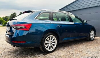 Skoda Superb | 4×4 (doł. ręcznie) | Automatyczna | 280 KM | Granatowy full