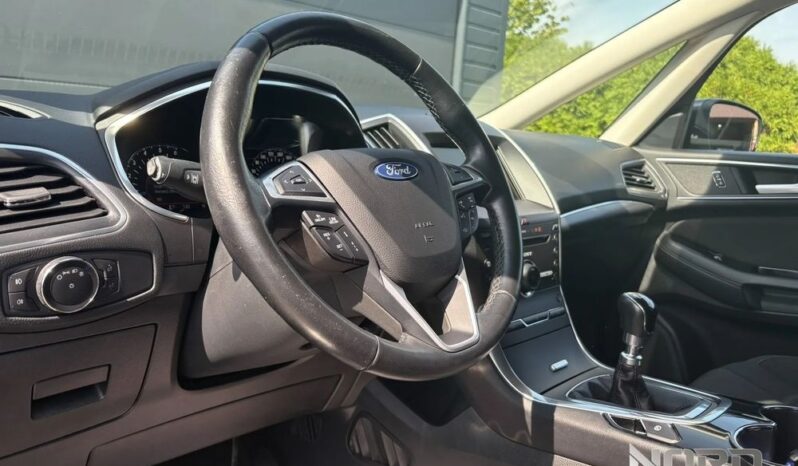 Ford S-Max | 4×4 (doł. ręcznie) | Manualna | 150 KM | Szary full