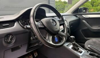 Skoda Octavia | 4×4 (stały) | Automatyczna | 180 KM | Czarny full