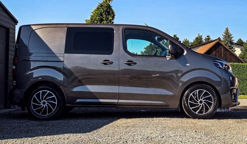 Toyota ProAce | FWD (przód) | Manualna | 95 KM | Szary full