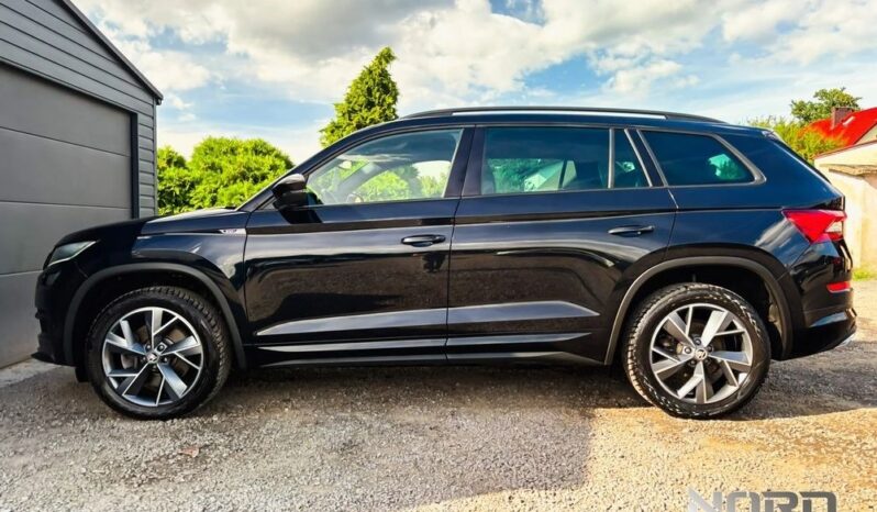 Skoda Kodiaq | 4×4 (doł. ręcznie) | Automatyczna | 190 KM | Czarny full