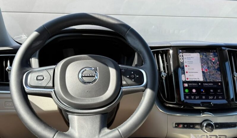 Volvo XC 60 | 4×4 (stały) | Automatyczna | 350 KM | Czarny full