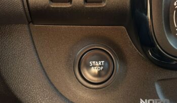 Opel Vivaro | FWD (przód) | Manualna | 125 KM | Czarny full