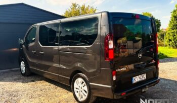 Opel Vivaro | FWD (przód) | Manualna | 125 KM | Czarny full