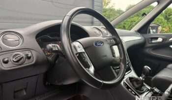 Ford S-Max | FWD (przód) | Manualna | 140 KM | Czarny full