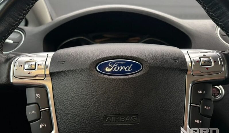 Ford S-Max | FWD (przód) | Manualna | 140 KM | Czarny full