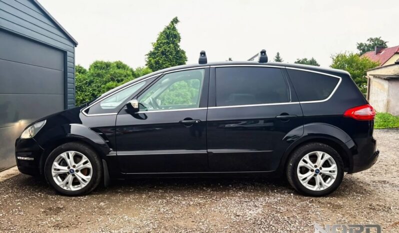 Ford S-Max | FWD (przód) | Manualna | 140 KM | Czarny full