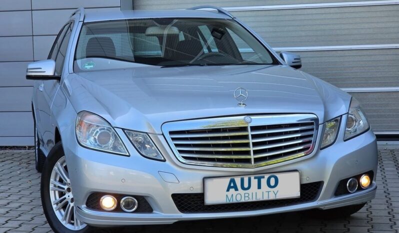 Mercedes-Benz Klasa E | Rwd (Tył) | Automatyczna | 183 Km | Srebrny