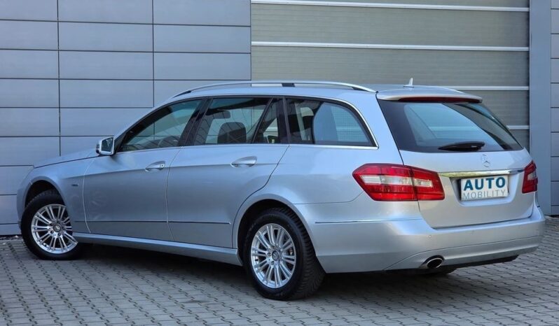 Mercedes-Benz Klasa E | RWD (tył) | Automatyczna | 183 KM | Srebrny full