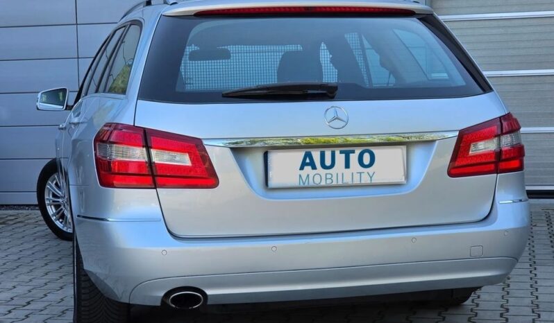 Mercedes-Benz Klasa E | RWD (tył) | Automatyczna | 183 KM | Srebrny full