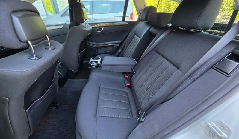 Mercedes-Benz Klasa E | RWD (tył) | Automatyczna | 183 KM | Srebrny full