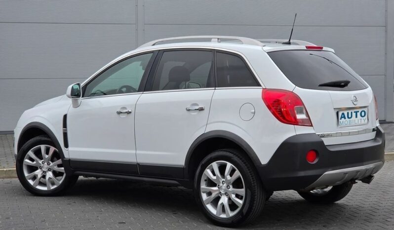 Opel Antara | 4×4 (doł. automatycznie) | Manualna | 167 KM | Biały full