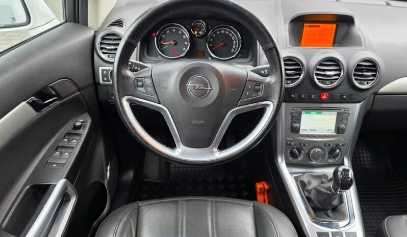 Opel Antara | 4×4 (doł. automatycznie) | Manualna | 167 KM | Biały full