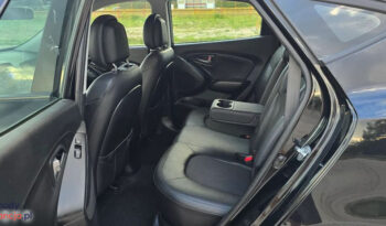 Hyundai ix35 | FWD (przód) | Manualna | 135 KM | Czarny full