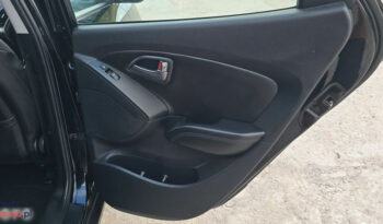 Hyundai ix35 | FWD (przód) | Manualna | 135 KM | Czarny full