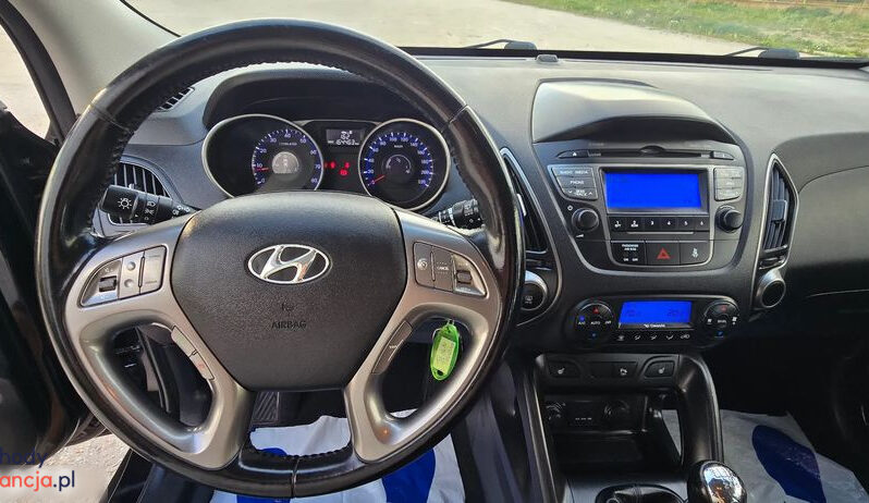 Hyundai ix35 | FWD (przód) | Manualna | 135 KM | Czarny full