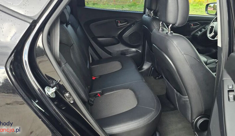 Hyundai ix35 | FWD (przód) | Manualna | 135 KM | Czarny full