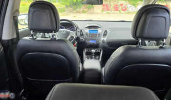 Hyundai ix35 | FWD (przód) | Manualna | 135 KM | Czarny full