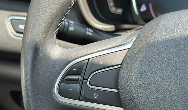 Renault Kadjar | FWD (przód) | Manualna | 115 KM | Biały full