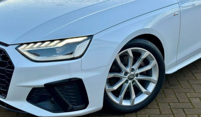 Audi A4 Avant | FWD (przód) | Automatyczna | 150 KM | Biały full