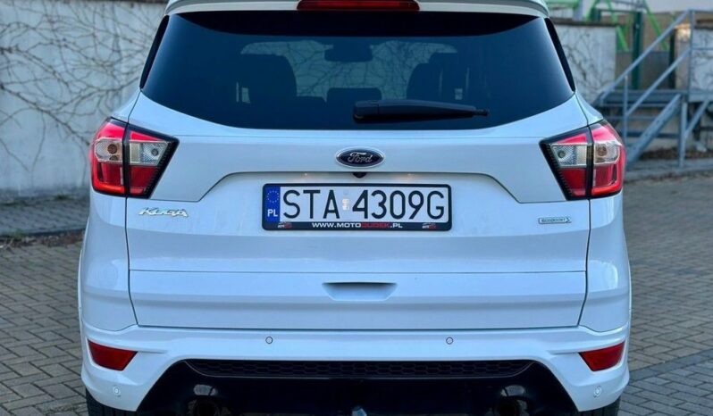 Ford Kuga | FWD (przód) | Manualna | 150 KM | Biały full
