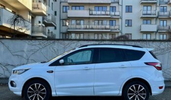 Ford Kuga | FWD (przód) | Manualna | 150 KM | Biały full