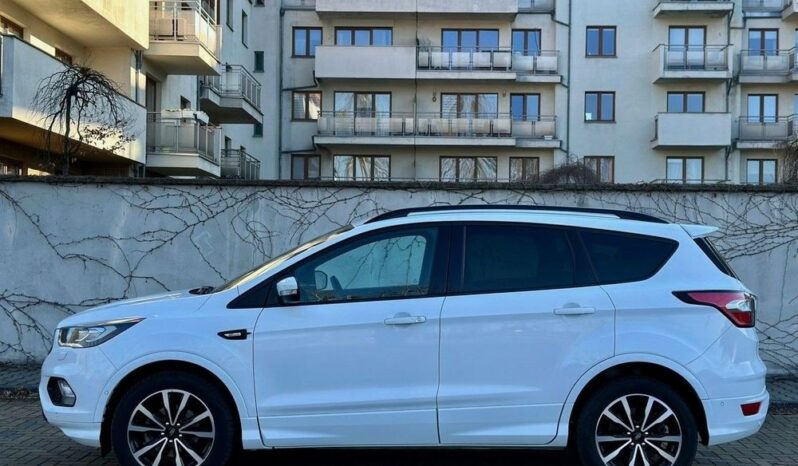 Ford Kuga | FWD (przód) | Manualna | 150 KM | Biały full