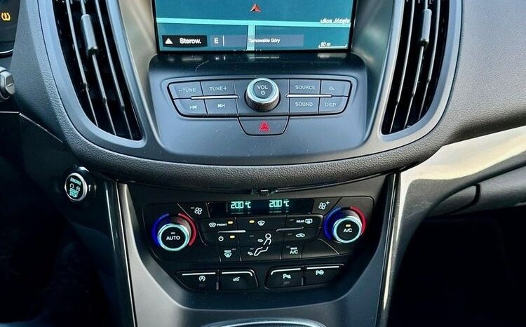 Ford Kuga | FWD (przód) | Manualna | 150 KM | Biały full