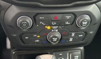 Jeep Renegade | FWD (przód) | Automatyczna | 130 KM | Biały full