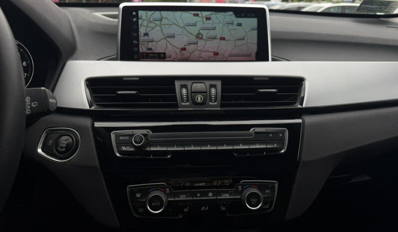 BMW X1 | FWD (przód) | Automatyczna | 140 KM | Biały full