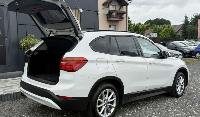 BMW X1 | FWD (przód) | Automatyczna | 140 KM | Biały full