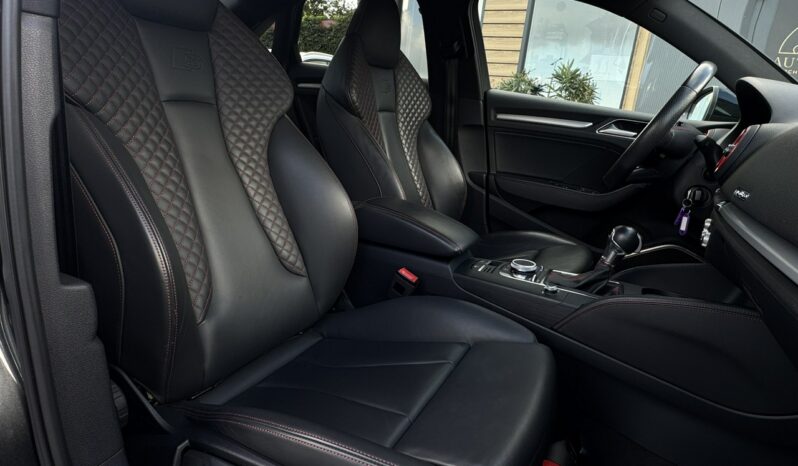 Audi S3 | 4×4 (doł. automatycznie) | Automatyczna | 300 KM | Szary full