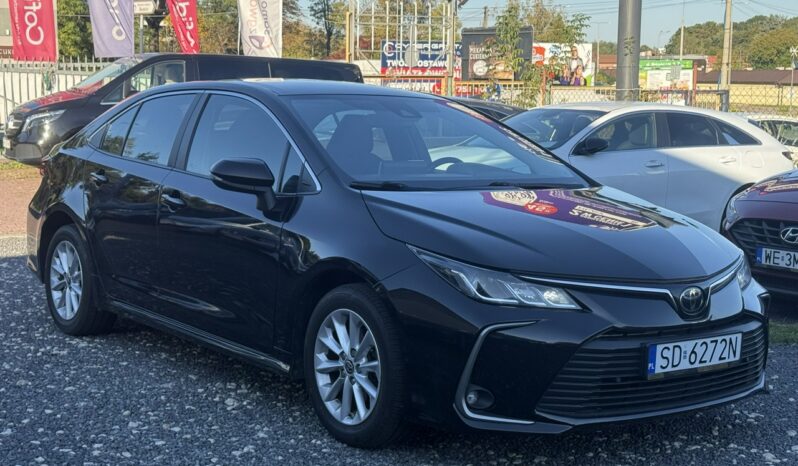 Toyota Corolla | FWD (przód) | Manualna | 125 KM | Czarny full