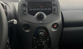 Toyota Aygo | FWD (przód) | Manualna | 72 KM | Biały full