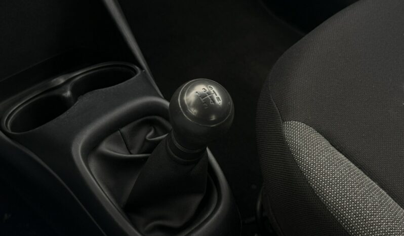 Toyota Aygo | FWD (przód) | Manualna | 72 KM | Biały full
