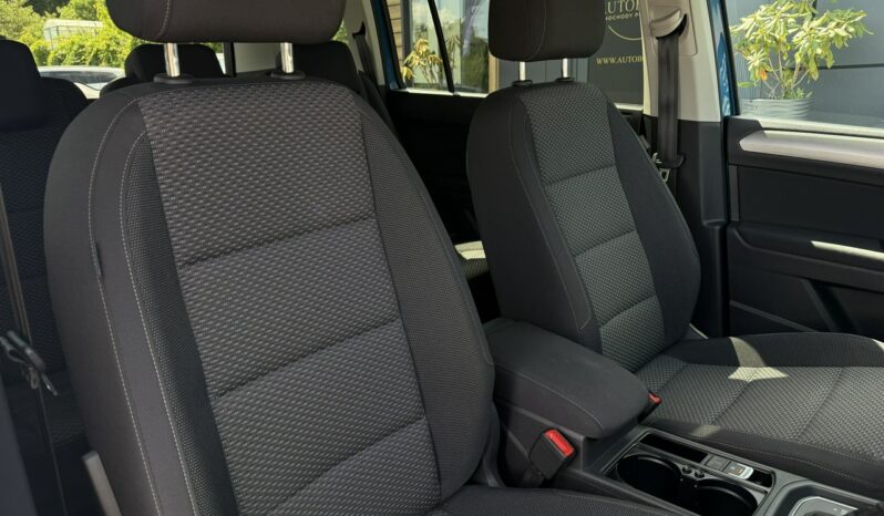 Volkswagen Touran | FWD (przód) | Automatyczna | 150 KM | Niebieski full