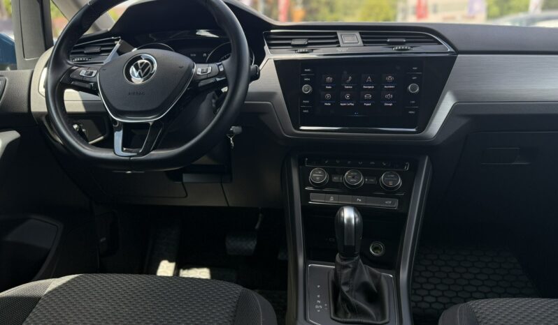Volkswagen Touran | FWD (przód) | Automatyczna | 150 KM | Niebieski full